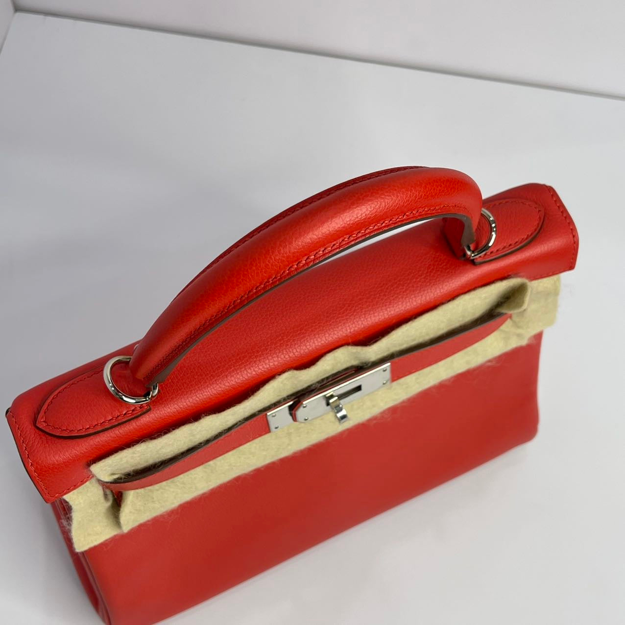 Hermes Kelly 28 Rouge Pivoine S5 Stamp X