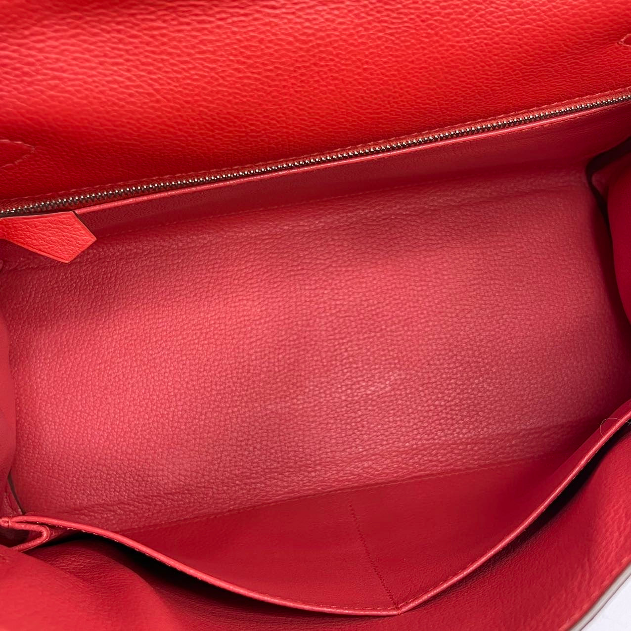 Hermes Kelly 28 Rouge Pivoine S5 Stamp X