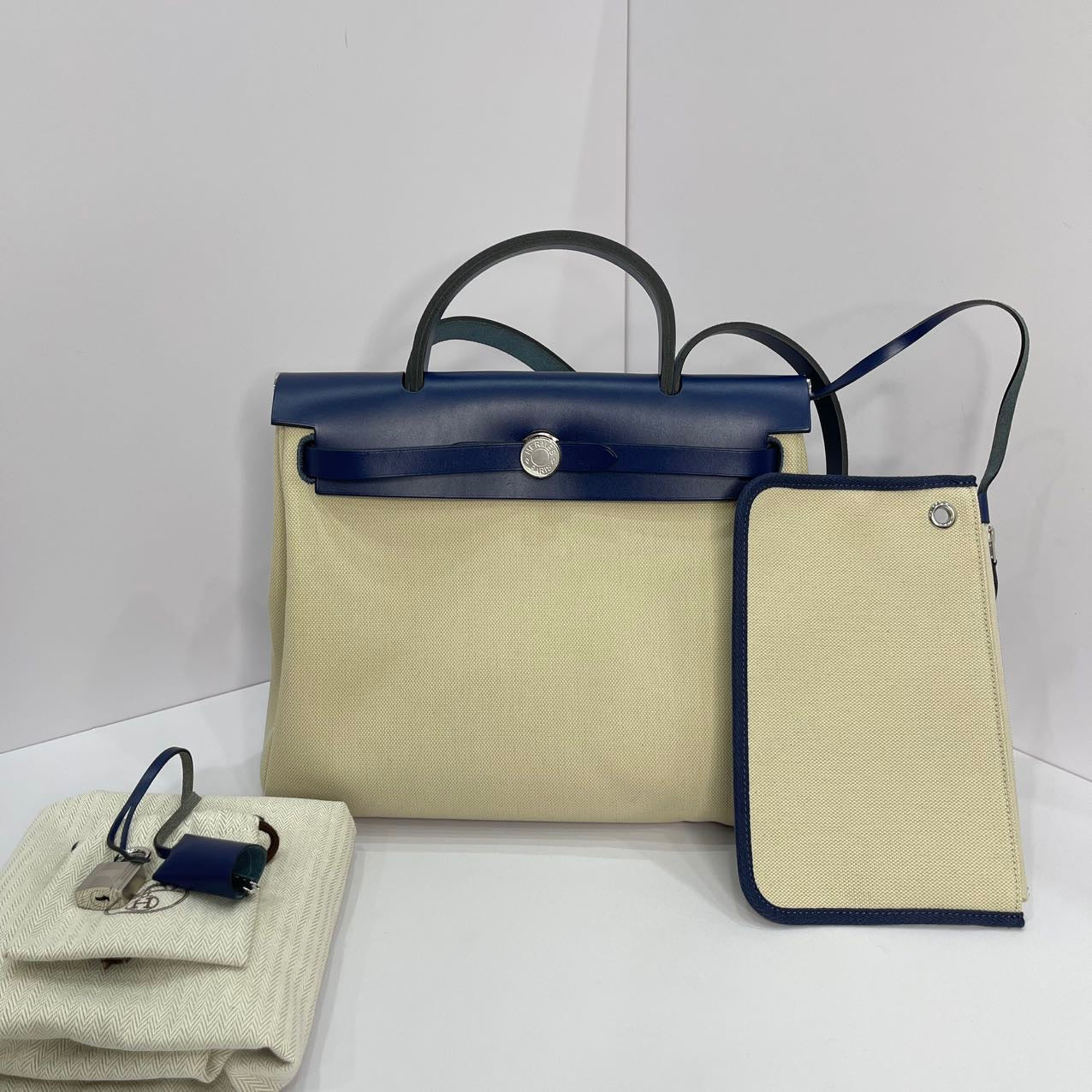 Hermes Herbag 31 Zip Bag Canvas/Hunter Leather Vanille/Naturel - Blue Leather Stamp U