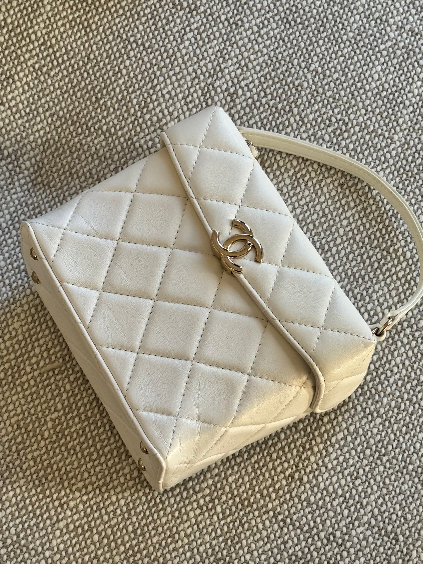Chanel White Quilted Leather Top Handle & Crossbody Bag