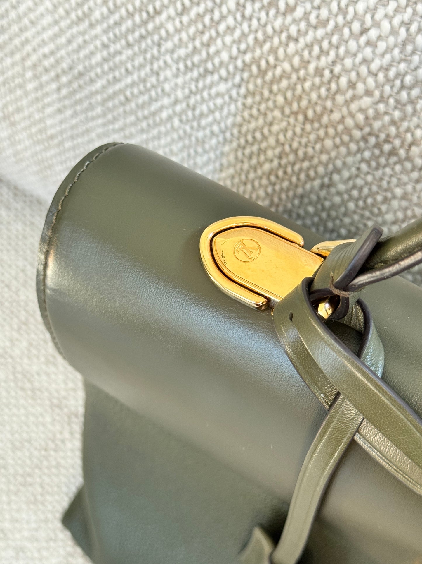 LOUIS VUITTON Rose des Vents MM – Green Calfskin Leather