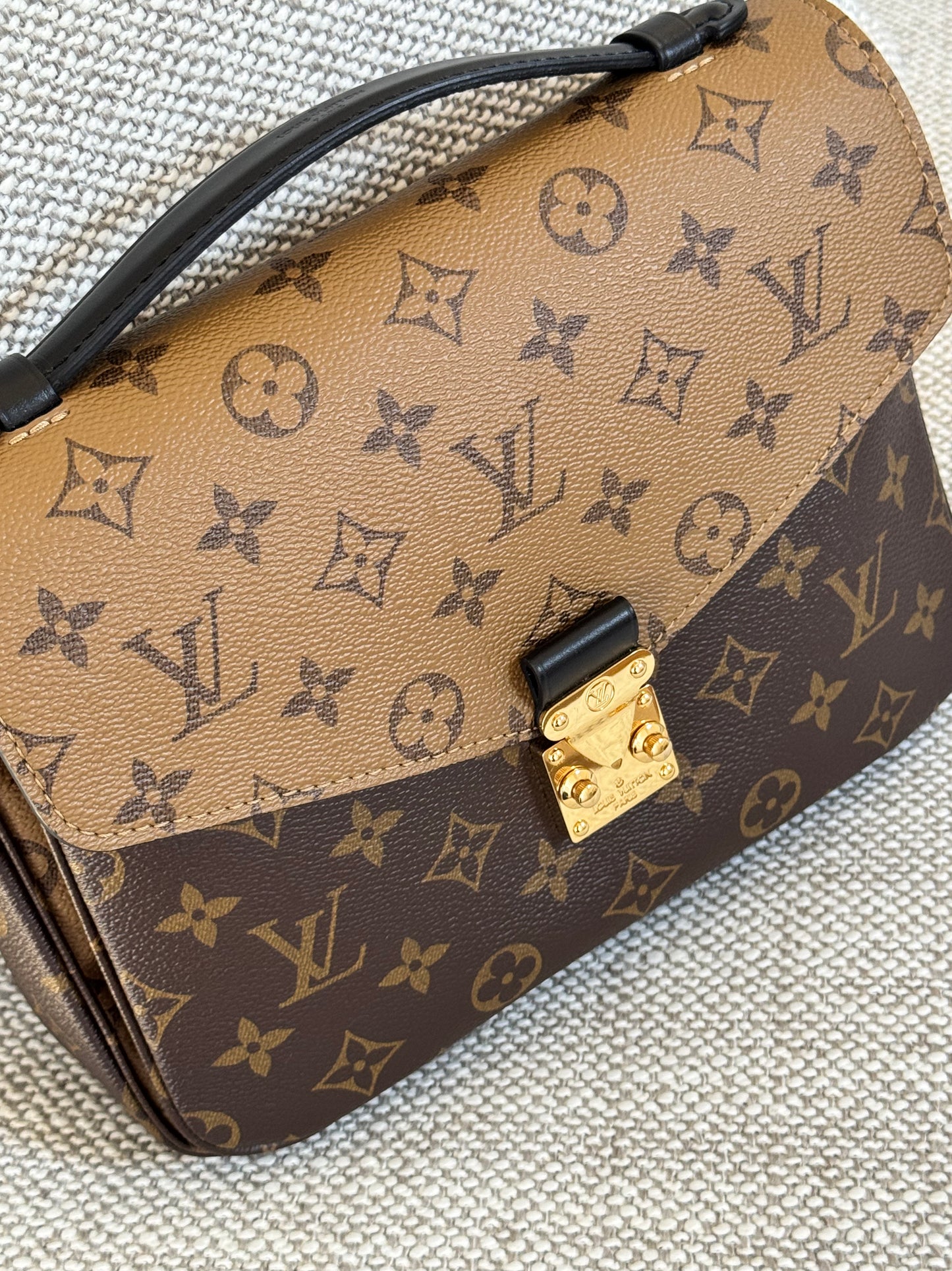 Louis Vuitton Monogram Reverse Pochette Métis
