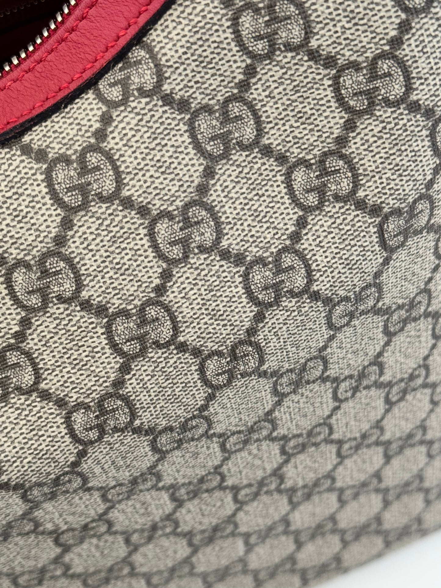 Gucci GG Supreme Hobo Bucket Shoulder Bag with Pink Leather Trim