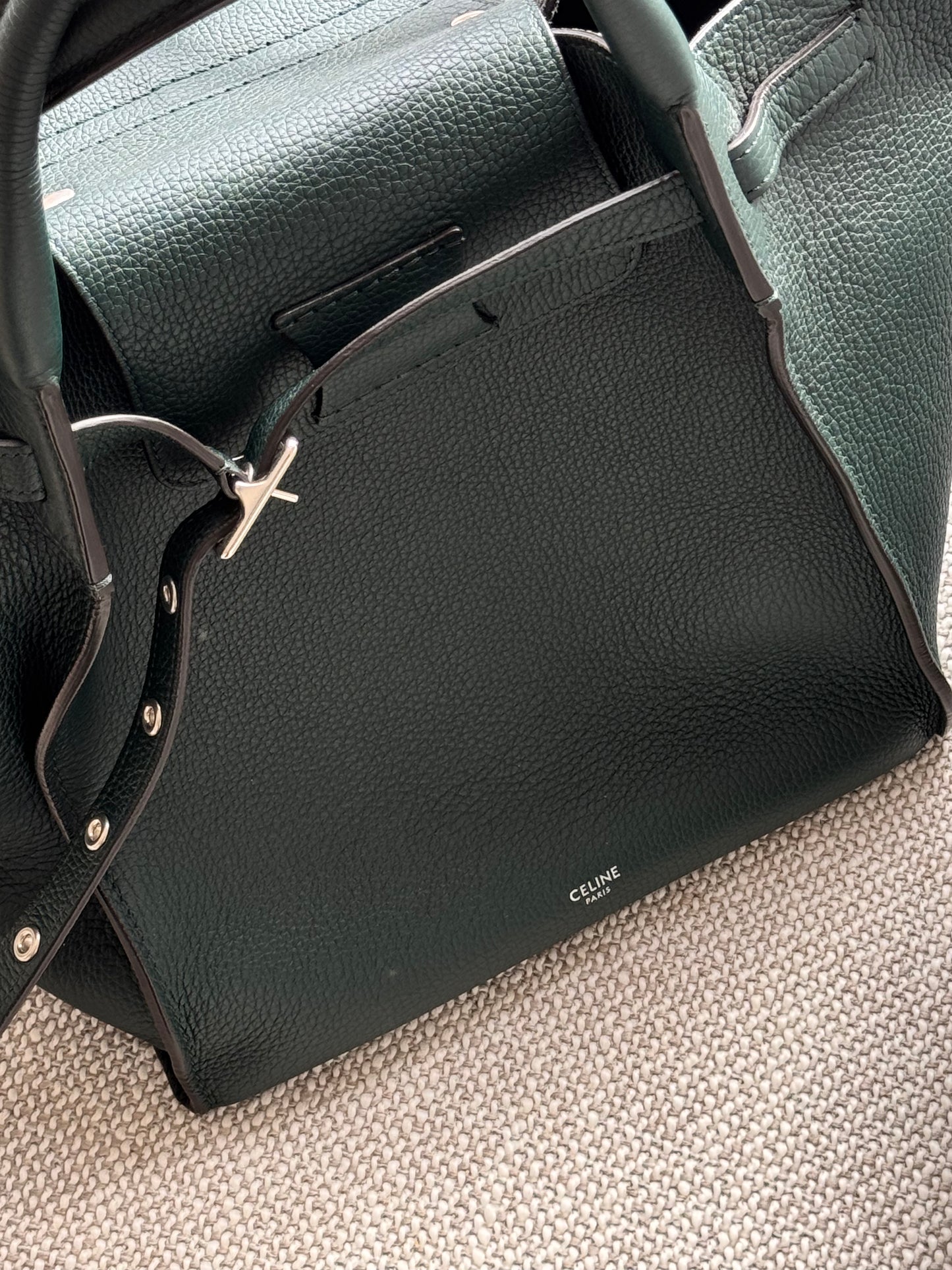 Medium Big Bag in Supple Grained Calfskin – Dark Green