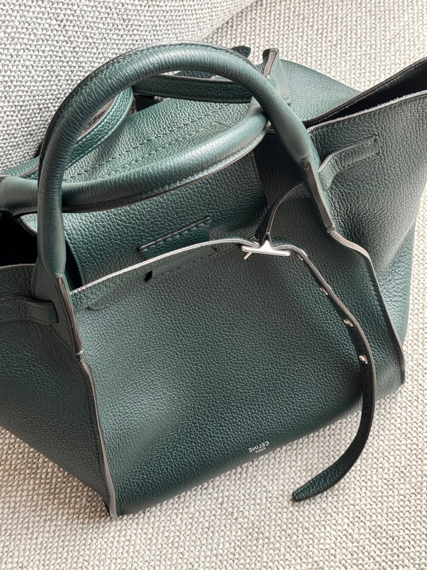 Medium Big Bag in Supple Grained Calfskin – Dark Green