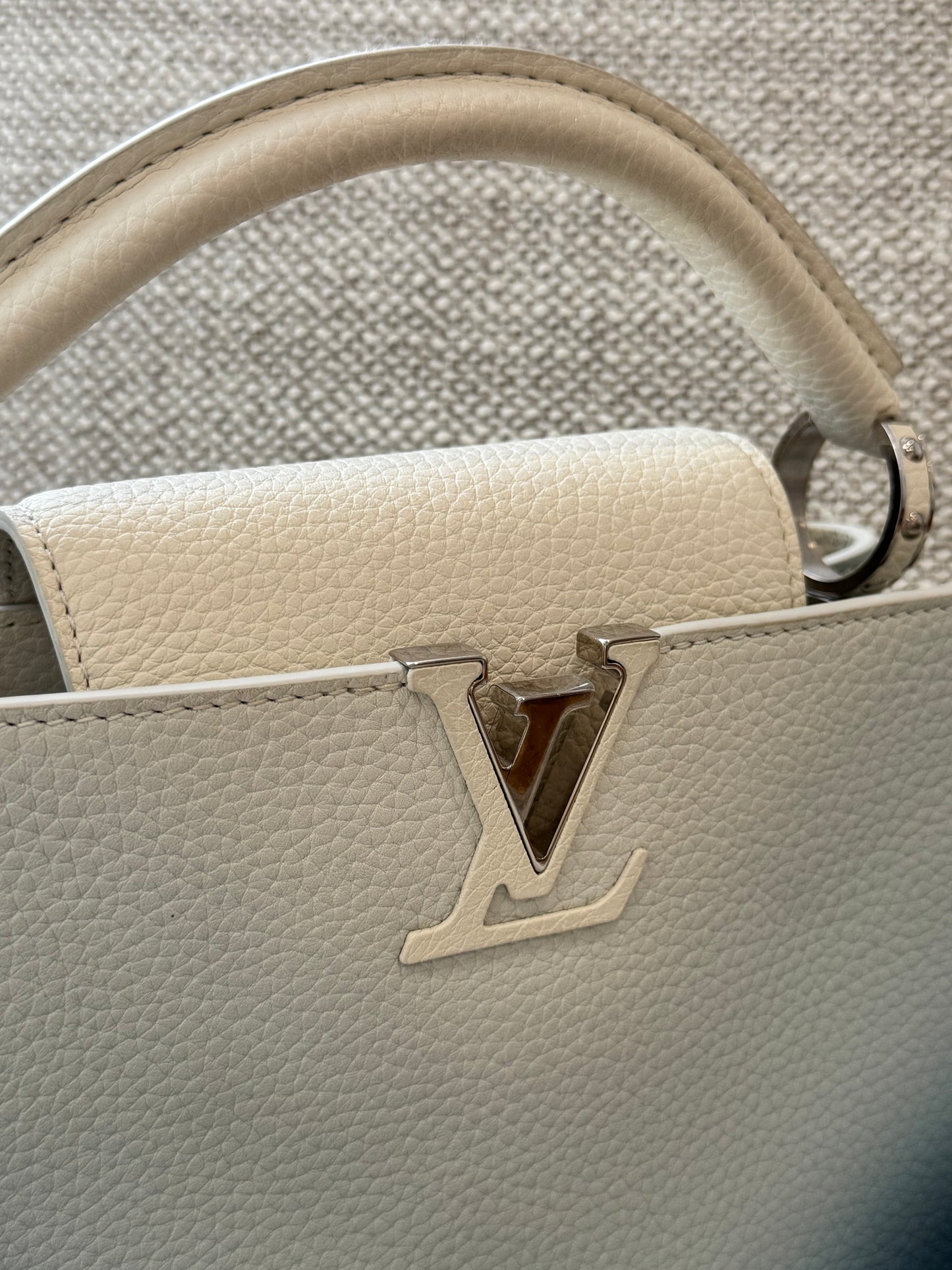 Louis Vuitton Capucines BB Gradient Blue Taurillon Leather Bag