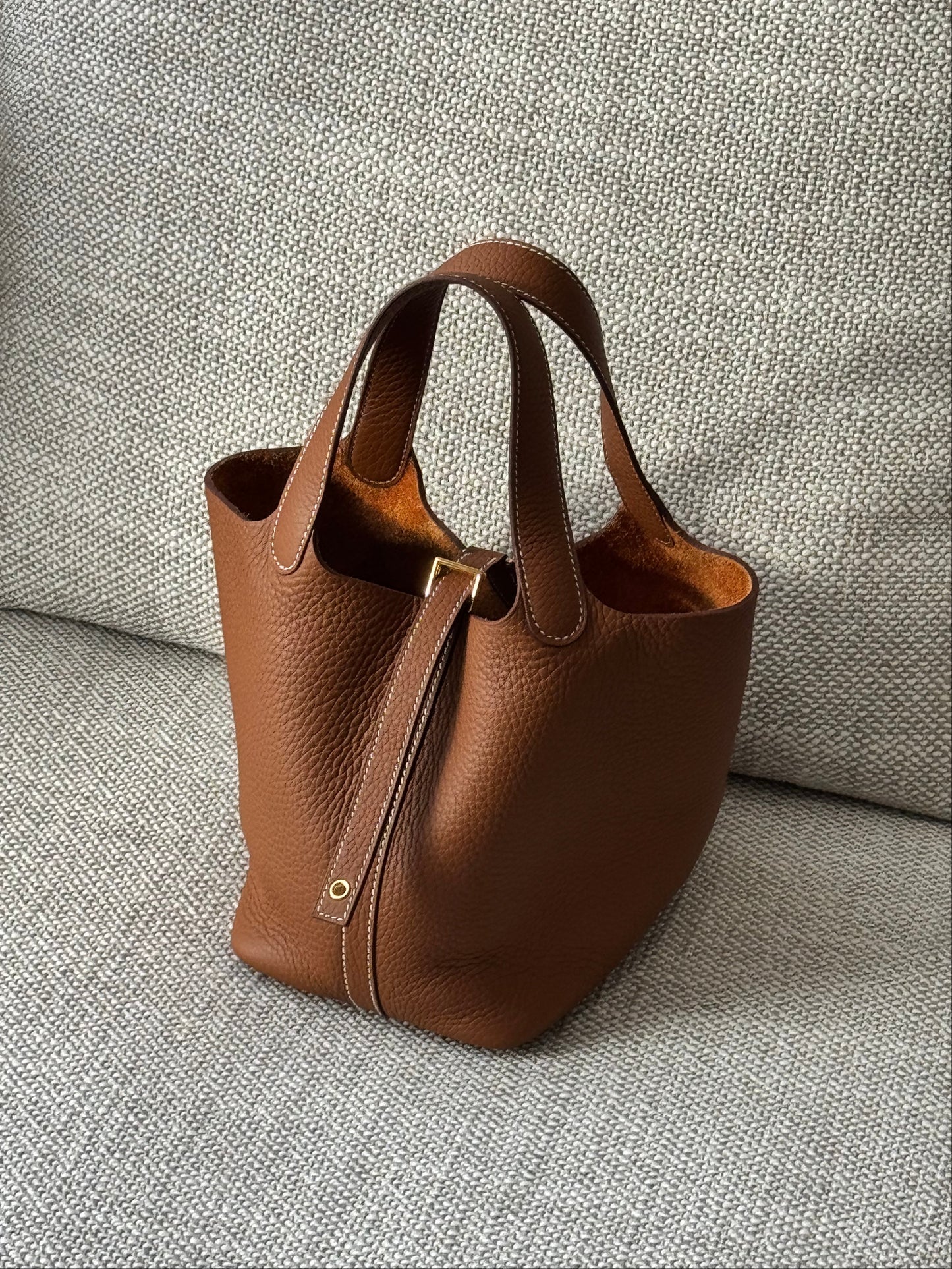 HERMÈS  Picotin Lock 18 – Gold Clemence Leather with Gold Hardware