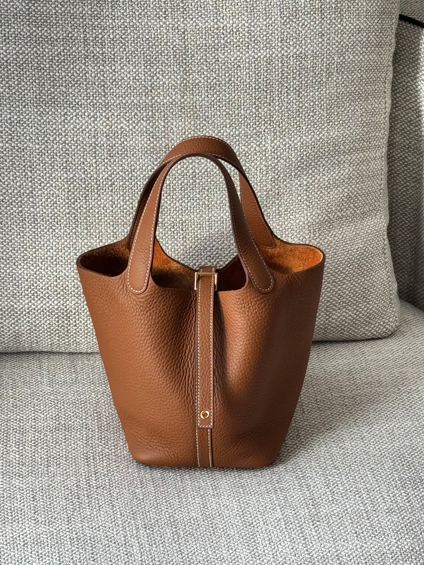 HERMÈS  Picotin Lock 18 – Gold Clemence Leather with Gold Hardware