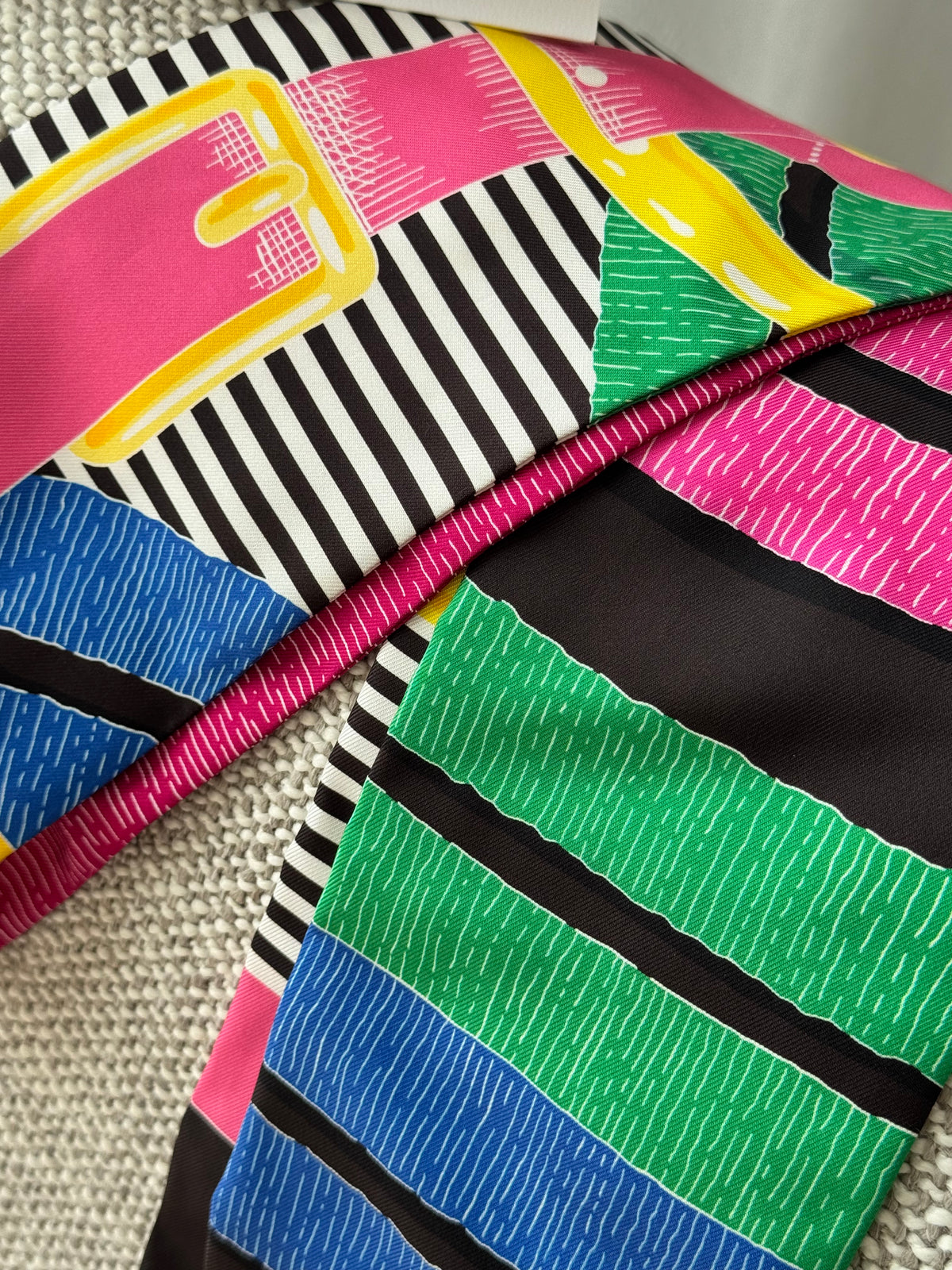Hermès Twilly Silk Scarf