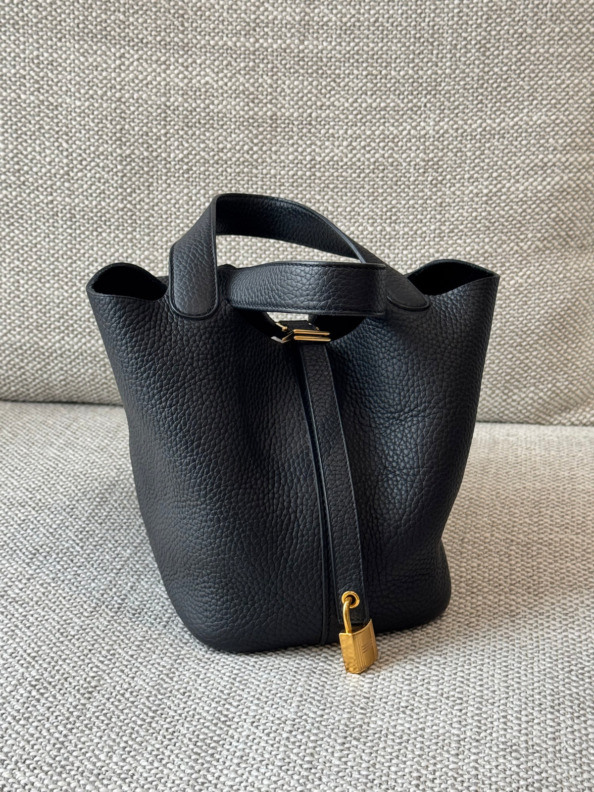 Hermès Picotin Lock 18 Clemence Leather Handbag