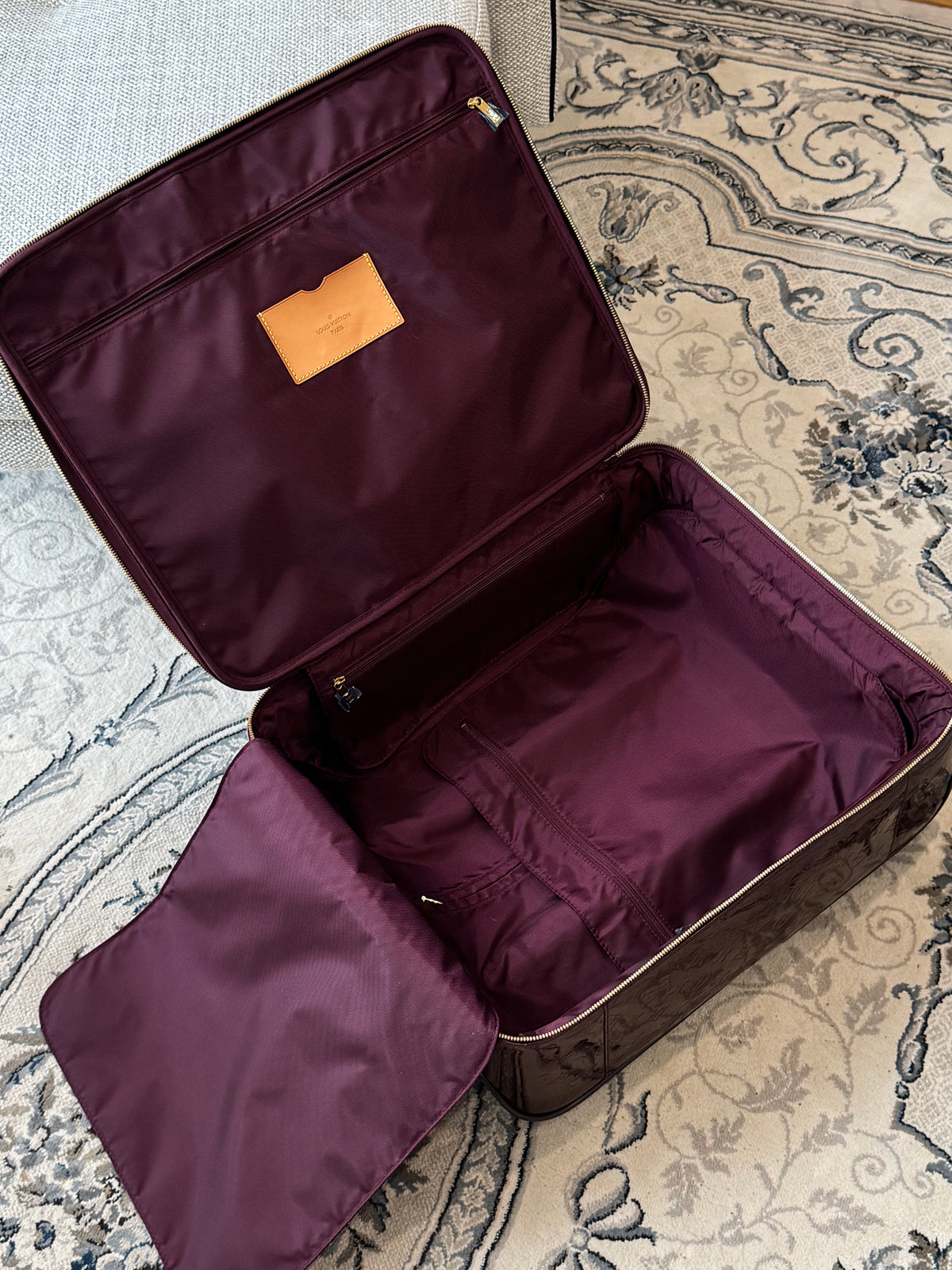Louis Vuitton Pegase Légère 45 Monogram Vernis Cabin Trolley
