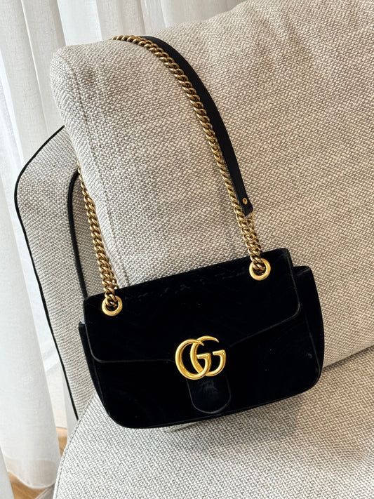 Gucci GG Marmont Velvet Shoulder Bag
