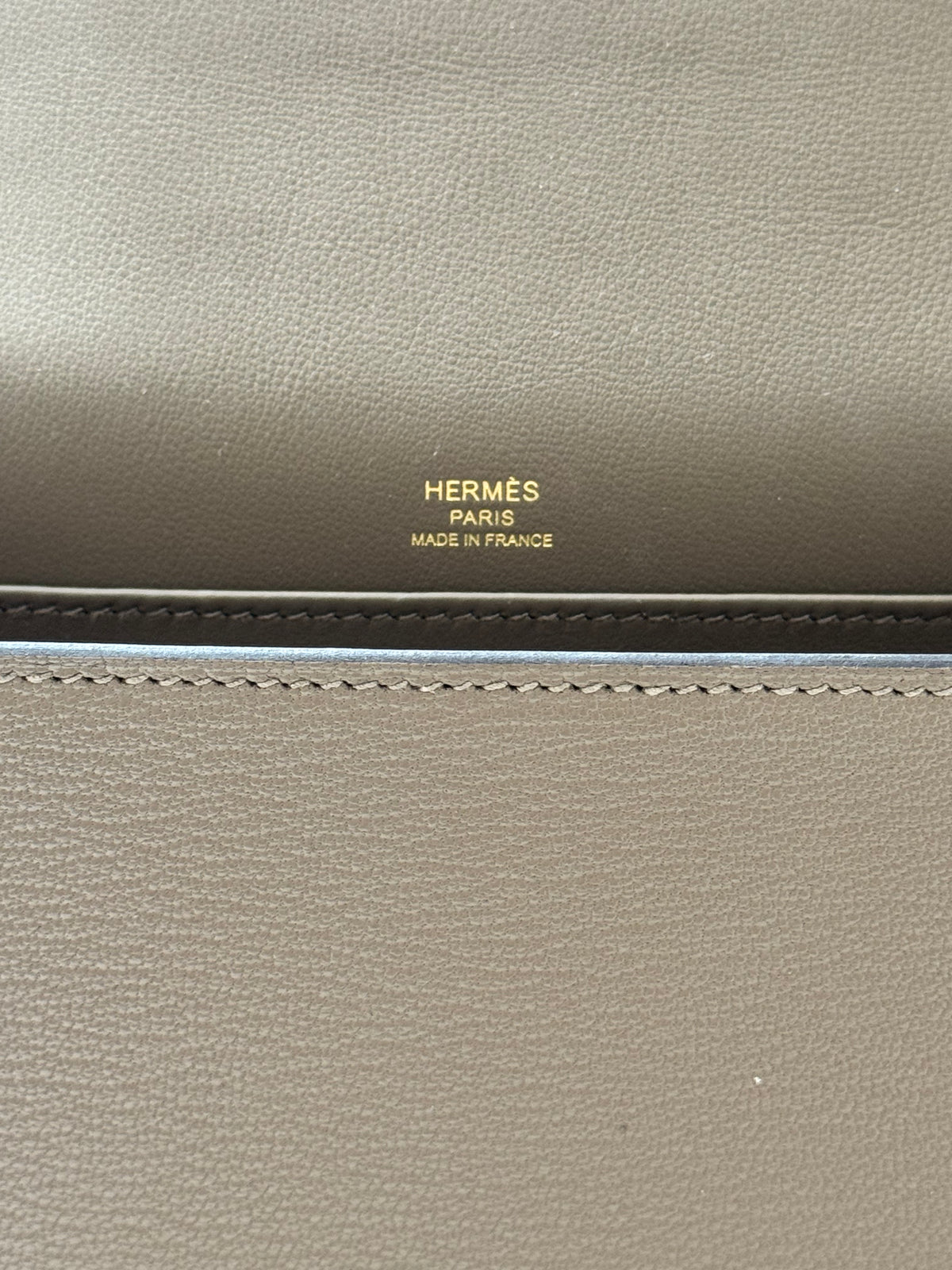 Hermès Gate Bag Taupe Leather Gold Hardware