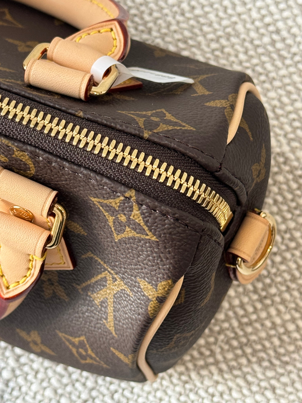 Louis Vuitton Speedy Bandoulière 20 Monogram Canvas
