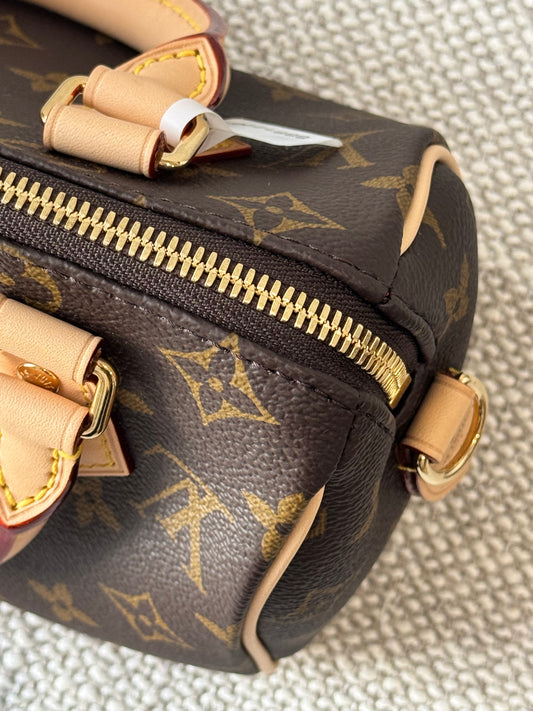 Louis Vuitton Speedy Bandoulière 20 Monogram Canvas