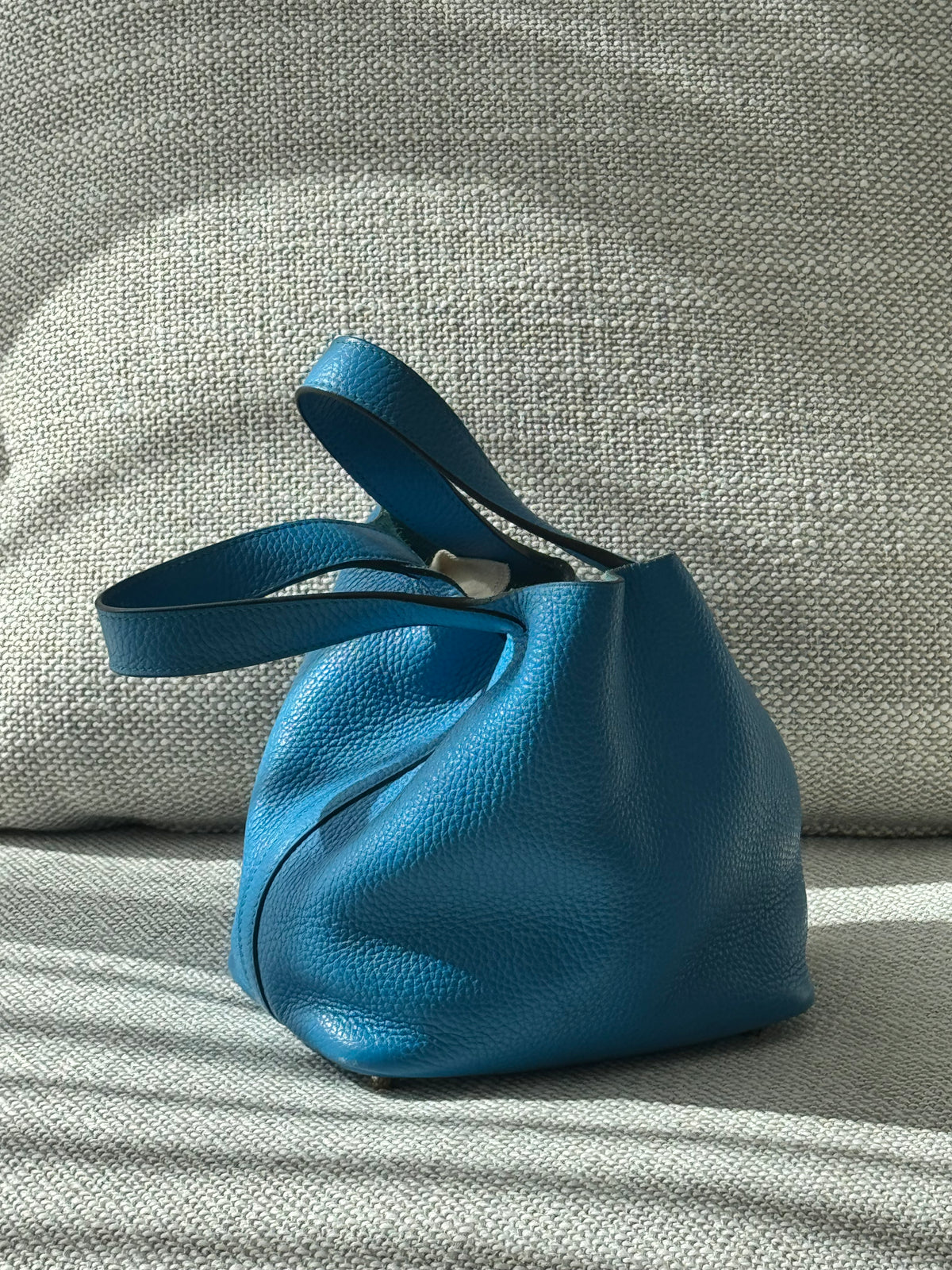 Hermès Picotin Lock 18 Greek Blue Clemence Leather Gold Hardware C Stamp