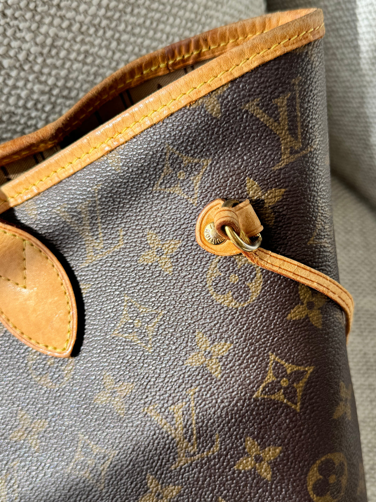 Louis Vuitton Neverfull MM Monogram Canvas