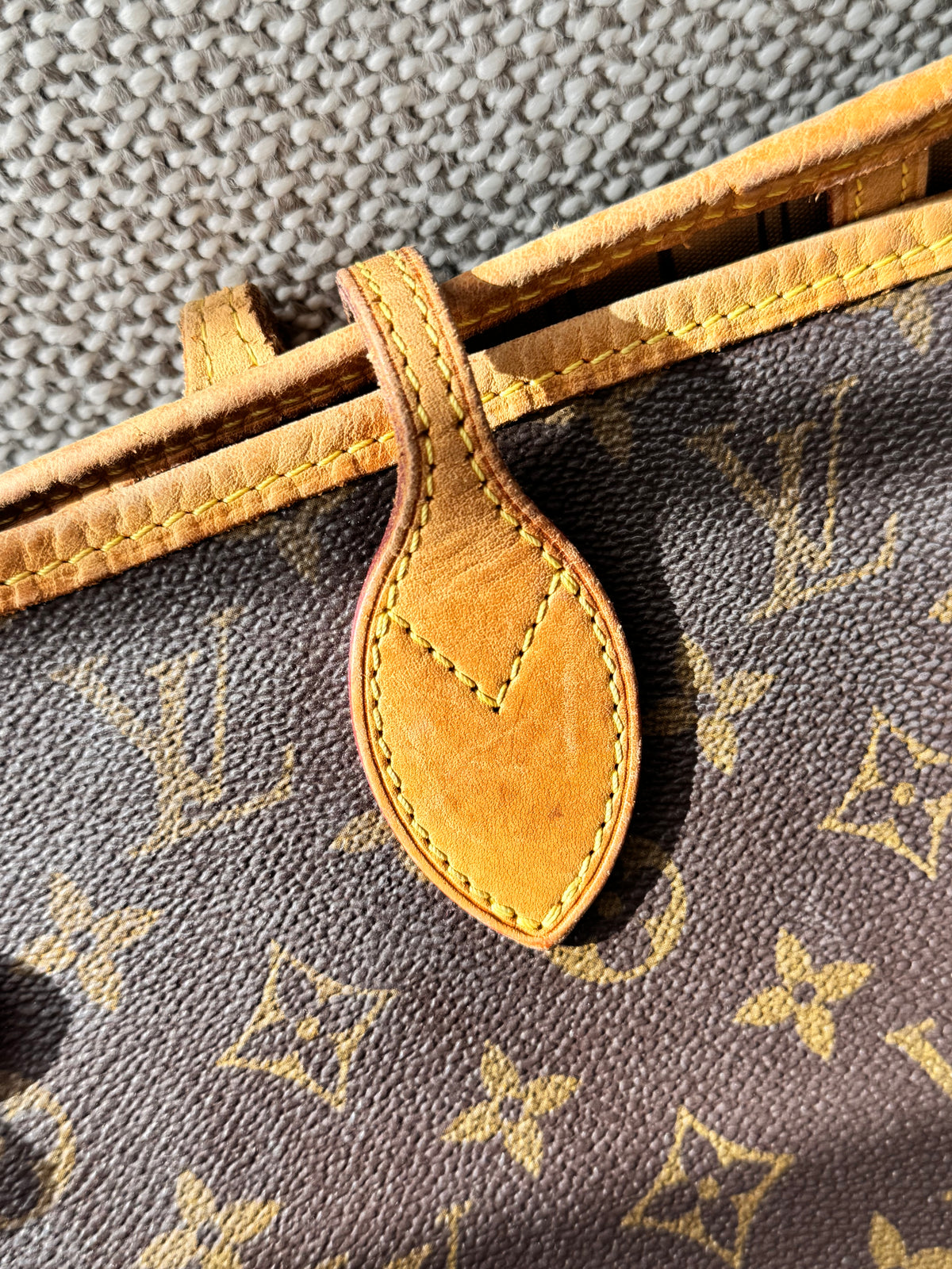 Louis Vuitton Neverfull MM Monogram Canvas