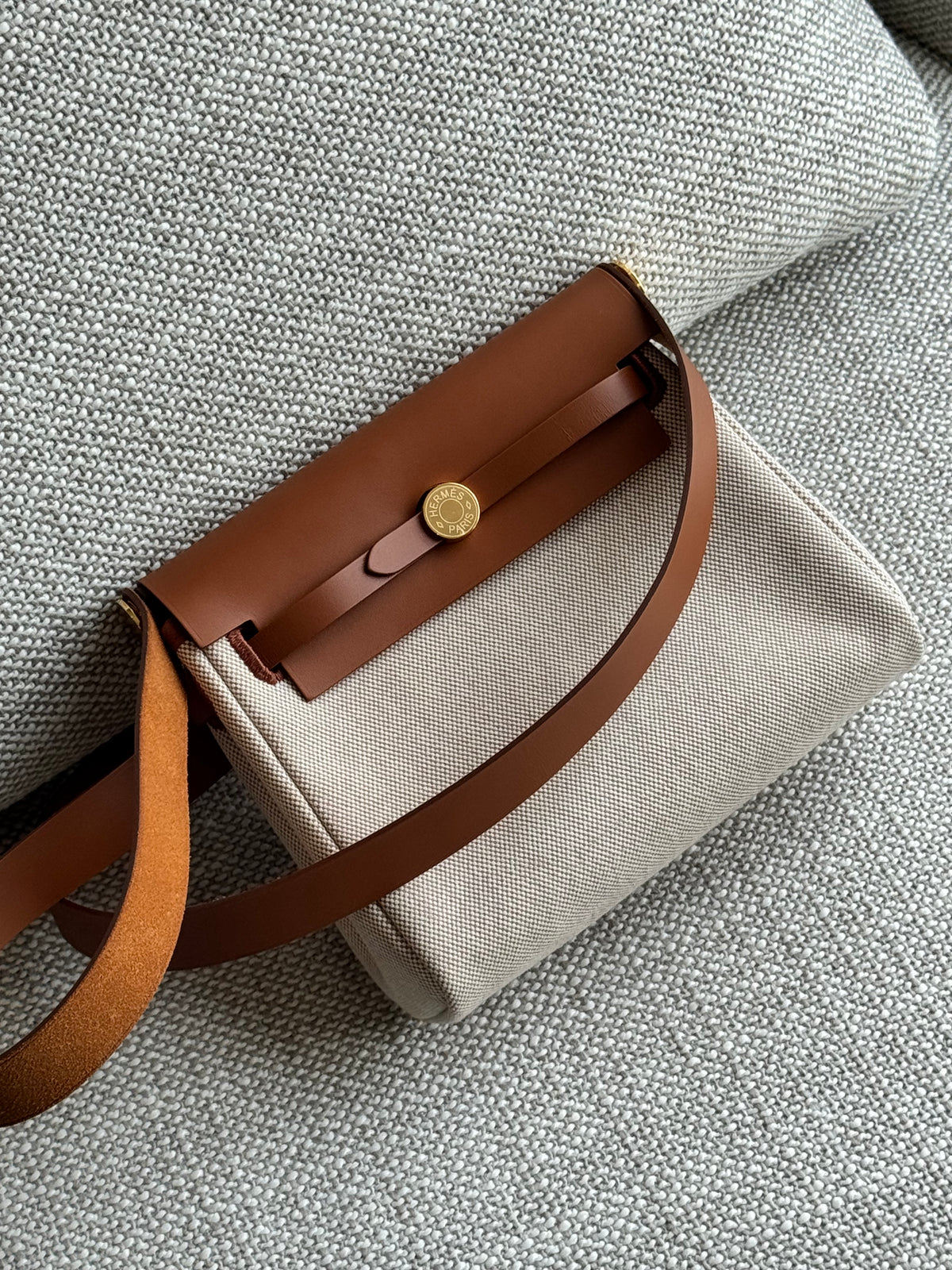 Hermès Herbag Zip 20 Mini – Écru Canvas & Brown Leather