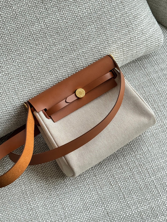 Hermès Herbag Zip 20 Mini – Écru Canvas & Brown Leather