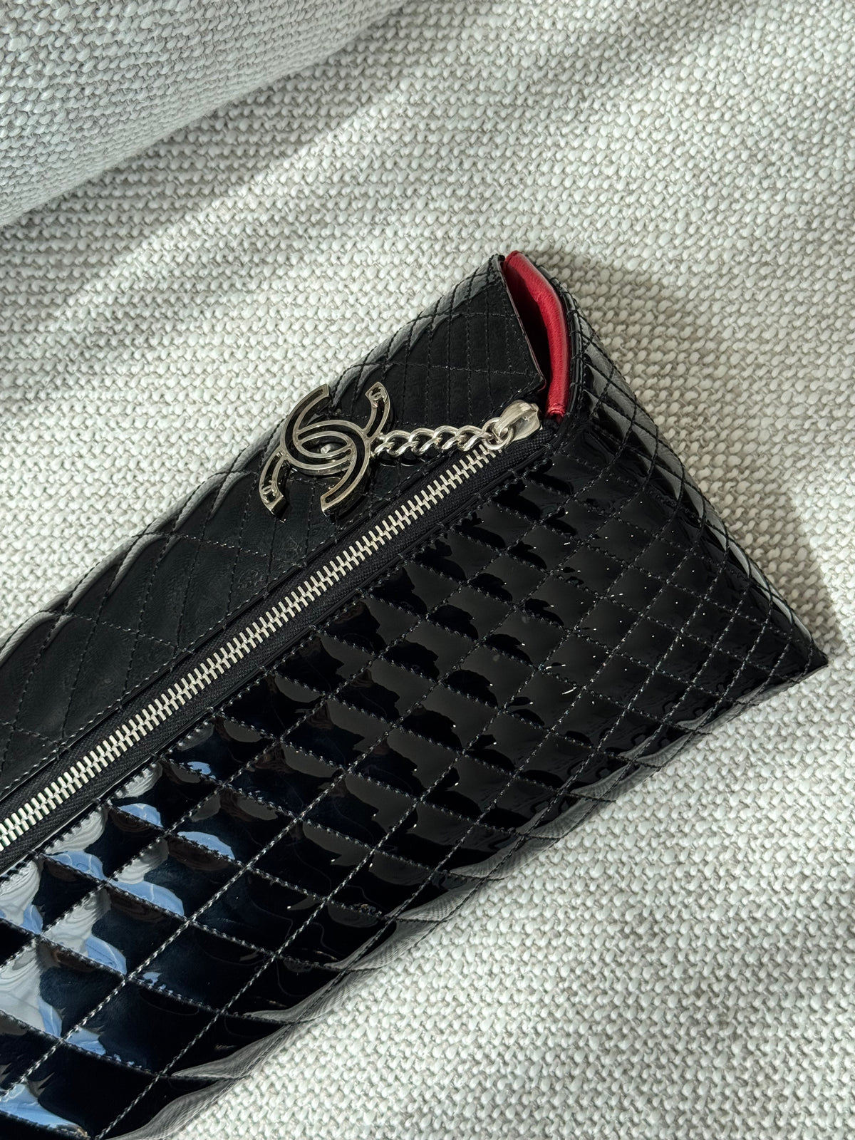 Chanel Quilted Patent Leather Clutch – Black