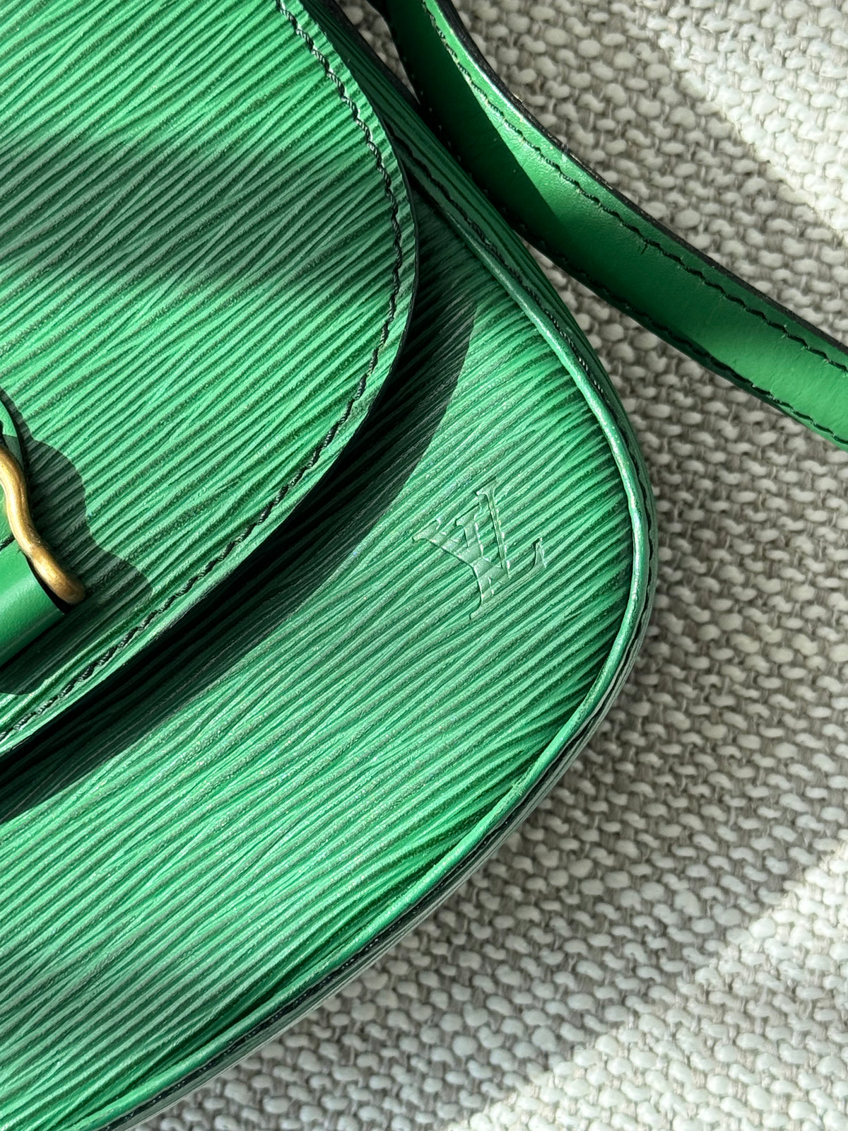 Louis Vuitton Mini Saint-Cloud – Borneo Green Epi Leather