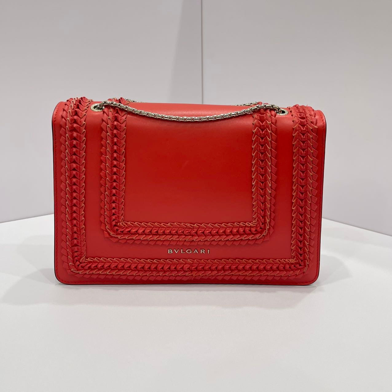 Bvlgari Serpenti Forever Shoulder Bag Calfskin Red LGHW