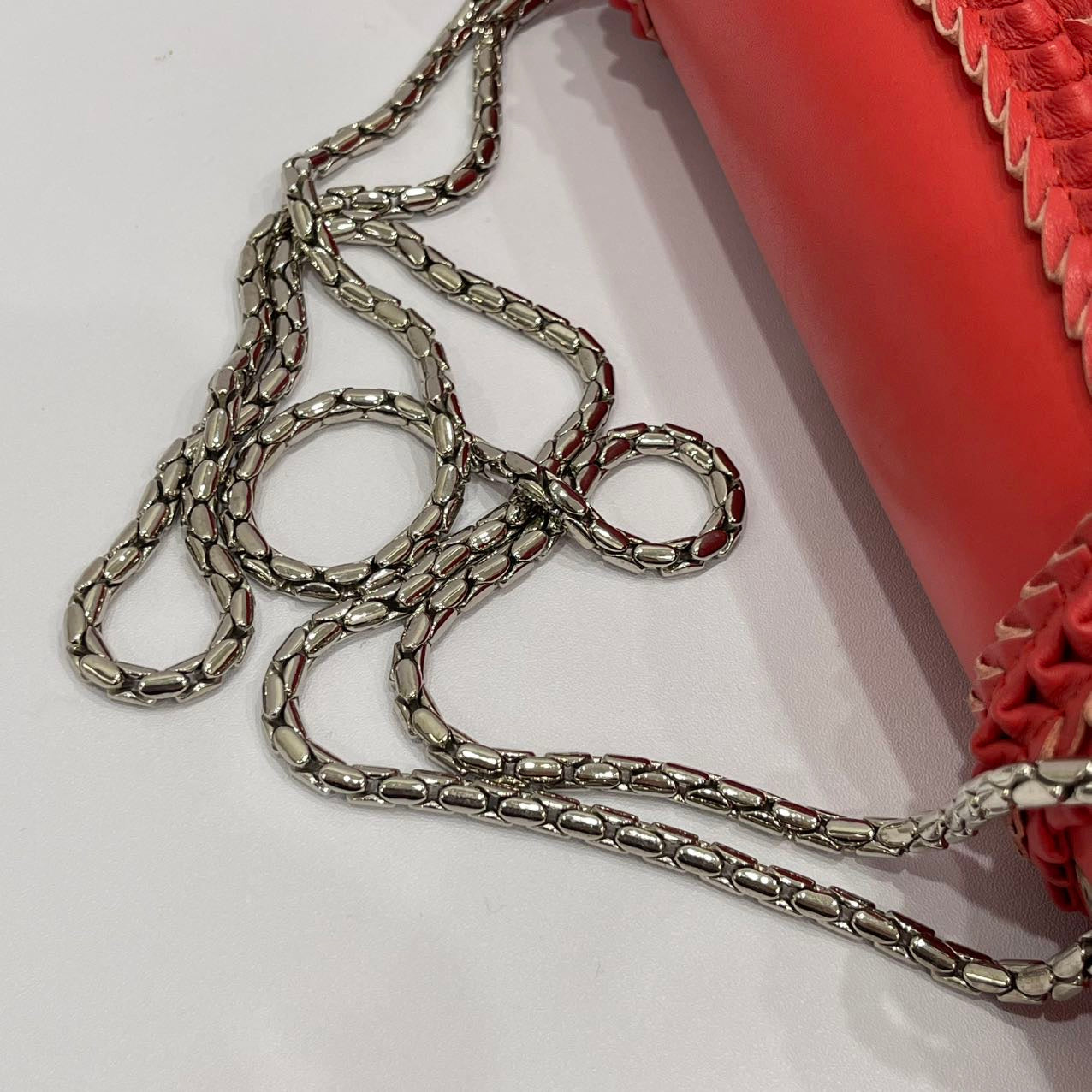 Bvlgari Serpenti Forever Shoulder Bag Calfskin Red LGHW