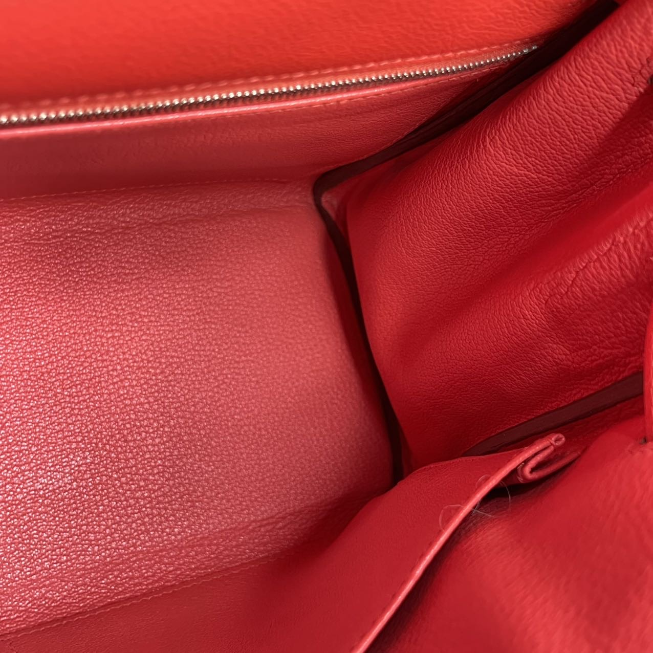 Hermes Kelly 28 Rouge Pivoine S5 Stamp X