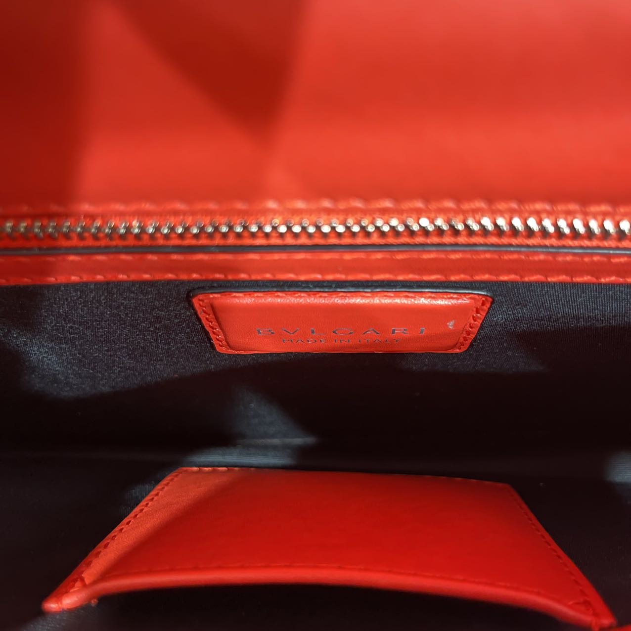 Bvlgari Serpenti Forever Shoulder Bag Calfskin Red LGHW