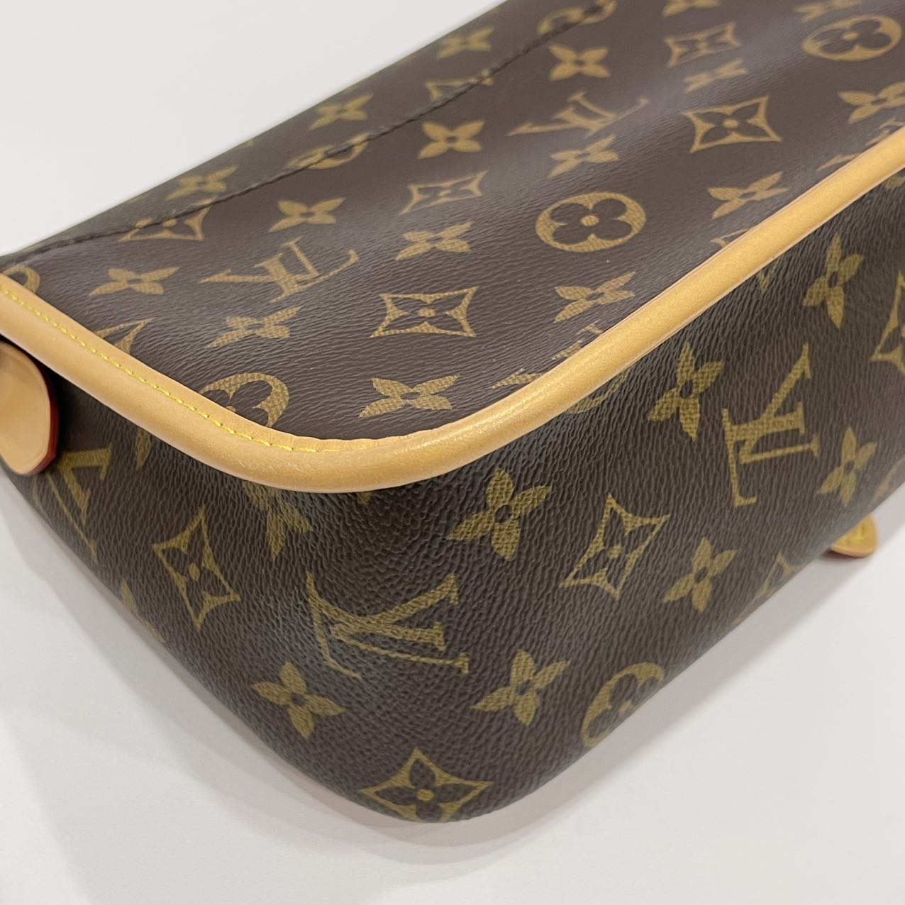 Louis Vuitton Diane Monogram Canvas Fuchsia GHW