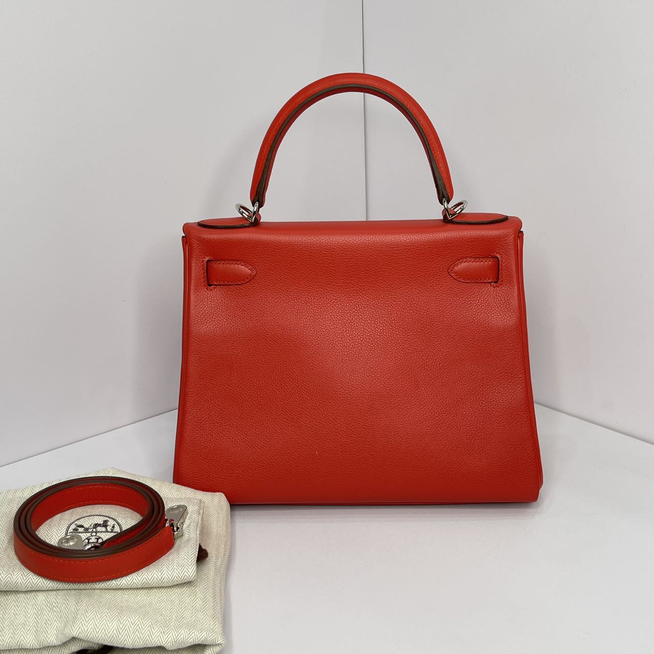 Hermes Kelly 28 Rouge Pivoine S5 Stamp X